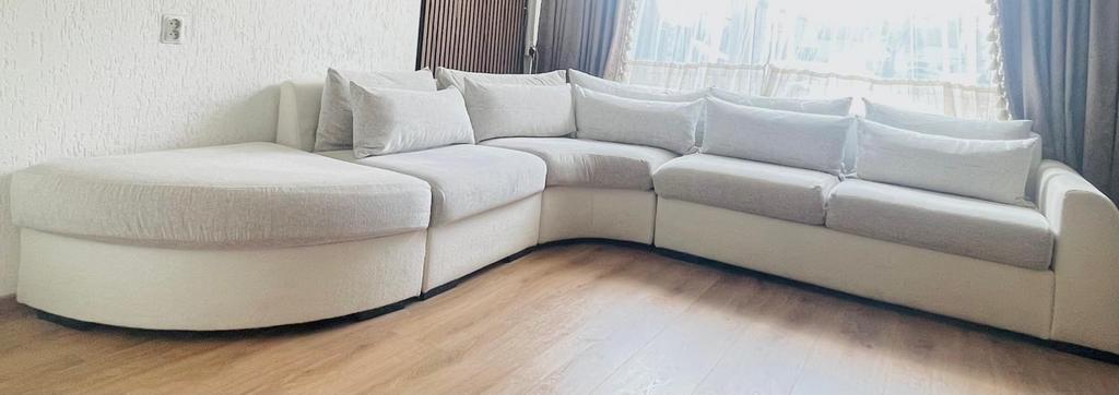 Witte hoekbank 270cm x 265cm, Ophalen, 250 tot 300 cm, Gebruikt, Hoekbank