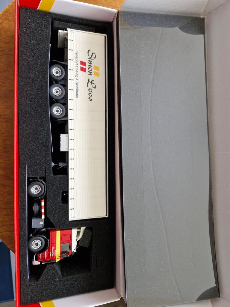 Tekno scania 143 Simon Loos.p, Hobby en Vrije tijd, Ophalen of Verzenden, Nieuw