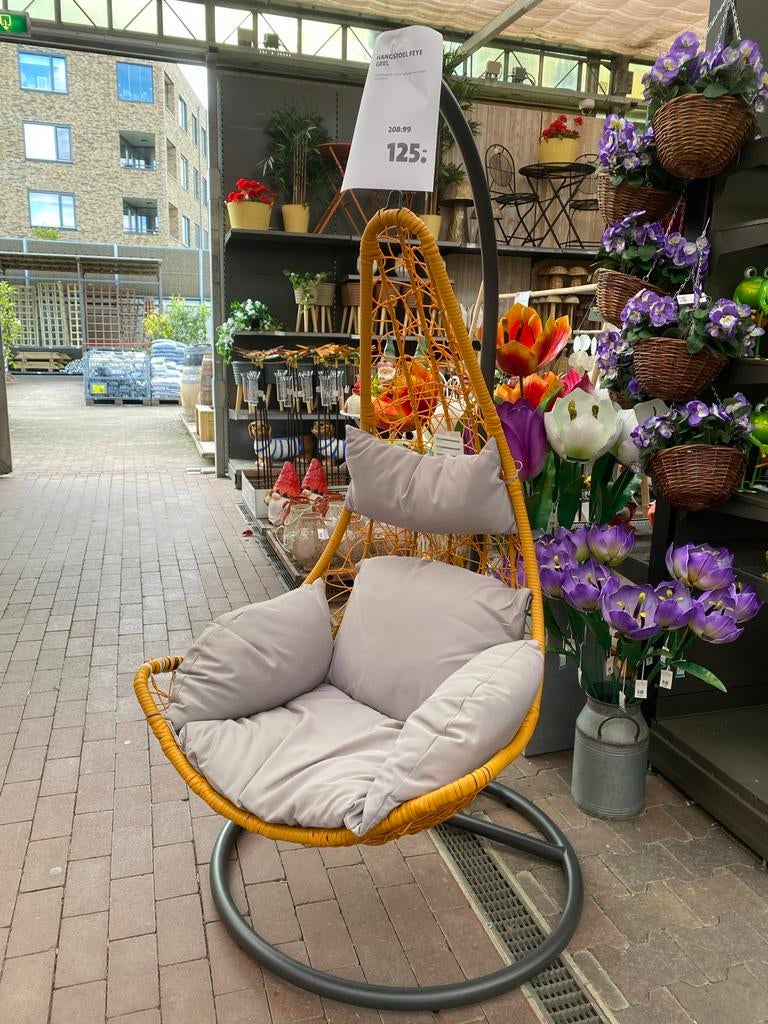 Showmodel Hangstoel Feye Geel, Huis en Inrichting, Stoelen, Ophalen, Gebruikt, Overige kleuren, Metaal