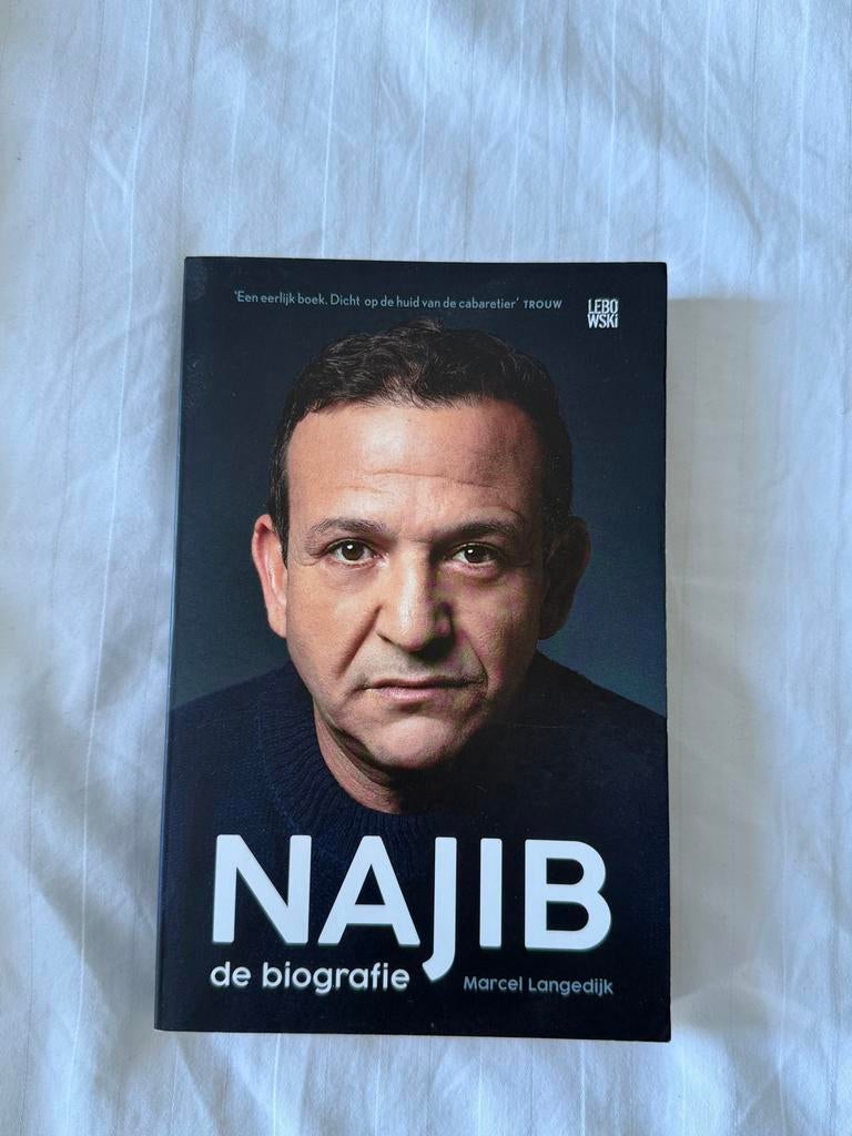 Biografie Najib Amhali - Gesigneerd door Najib zelf!, Ophalen, Zo goed als nieuw, Kunst en Cultuur