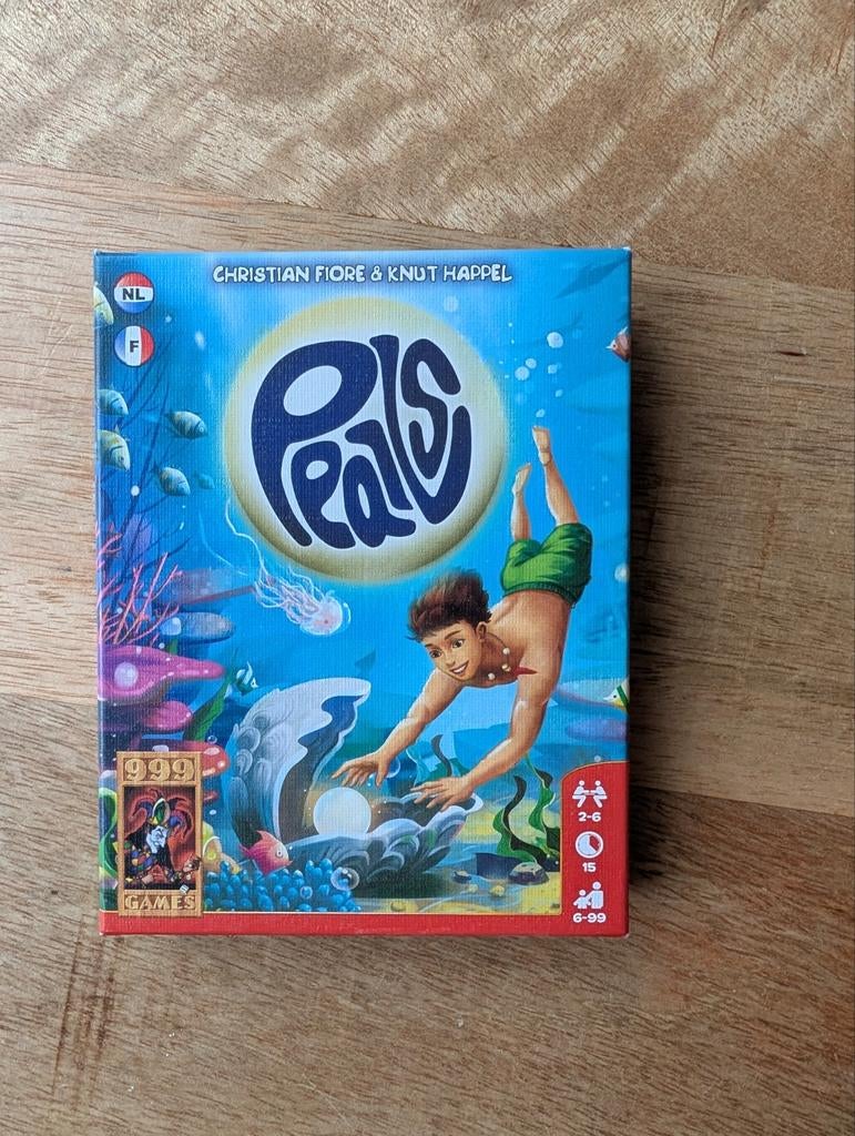 Pearls - Leuk familiespel!, Ophalen of Verzenden, Zo goed als nieuw, Vijf spelers of meer, 999 Games