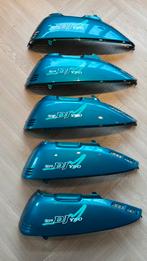 Kymco DJ Y50 rechter zijkap groen NIEUW! NOS, Ophalen of Verzenden, Nieuw, Kymco