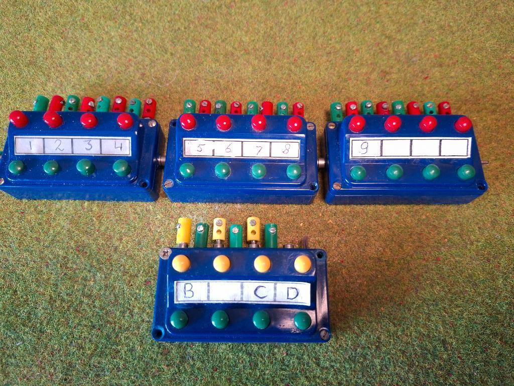 Marklin 7072 en 7211 schakelkastjes met alle stekkers, Transformator of Voeding, Gebruikt, Gelijkstroom, Ophalen of Verzenden