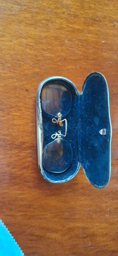 Antieke knijpbril met etui - Vintage pince-nez, Antiek en Kunst, Ophalen