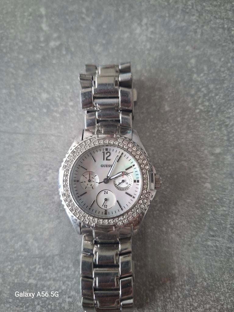 Origineel Guess Dames Horloge met Strass - Zo goed als nieuw, Ophalen of Verzenden