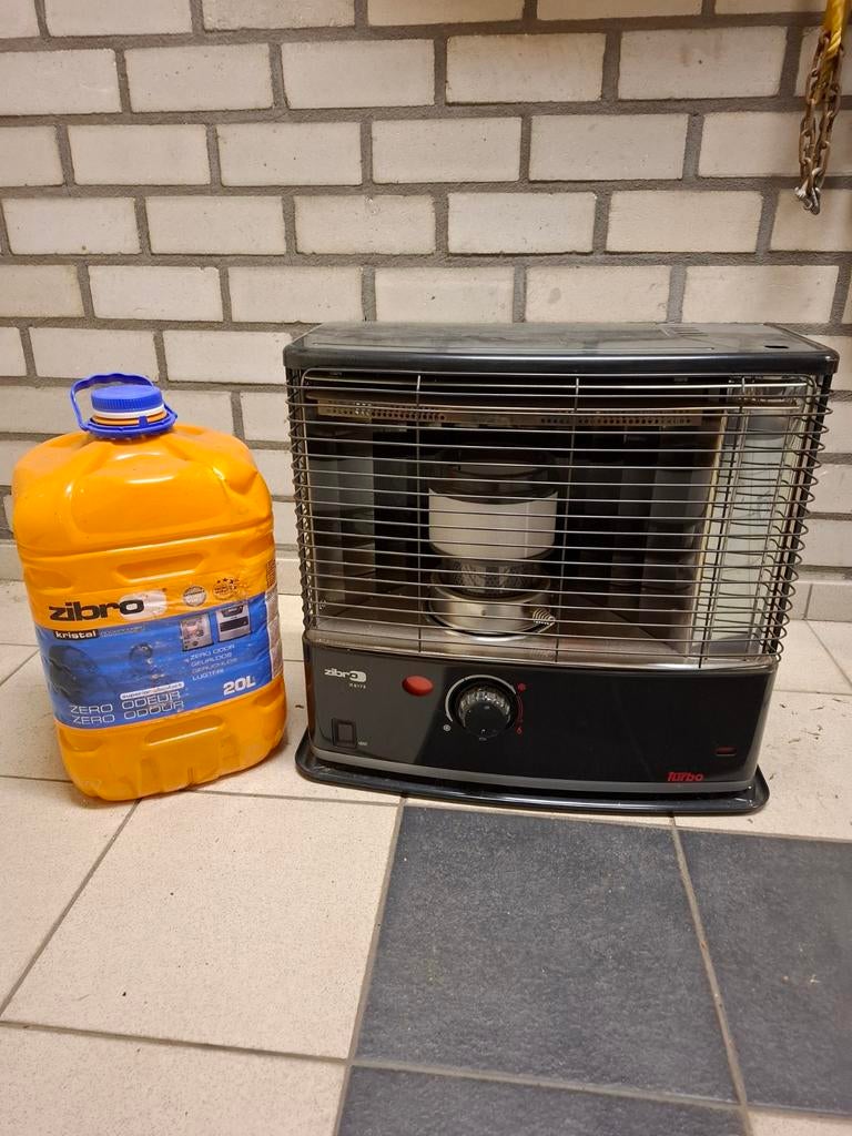 Zibro Kamin Petroleumkachel - ZGAN, Ophalen, Overige brandstoffen, Petroleumkachel, Zo goed als nieuw