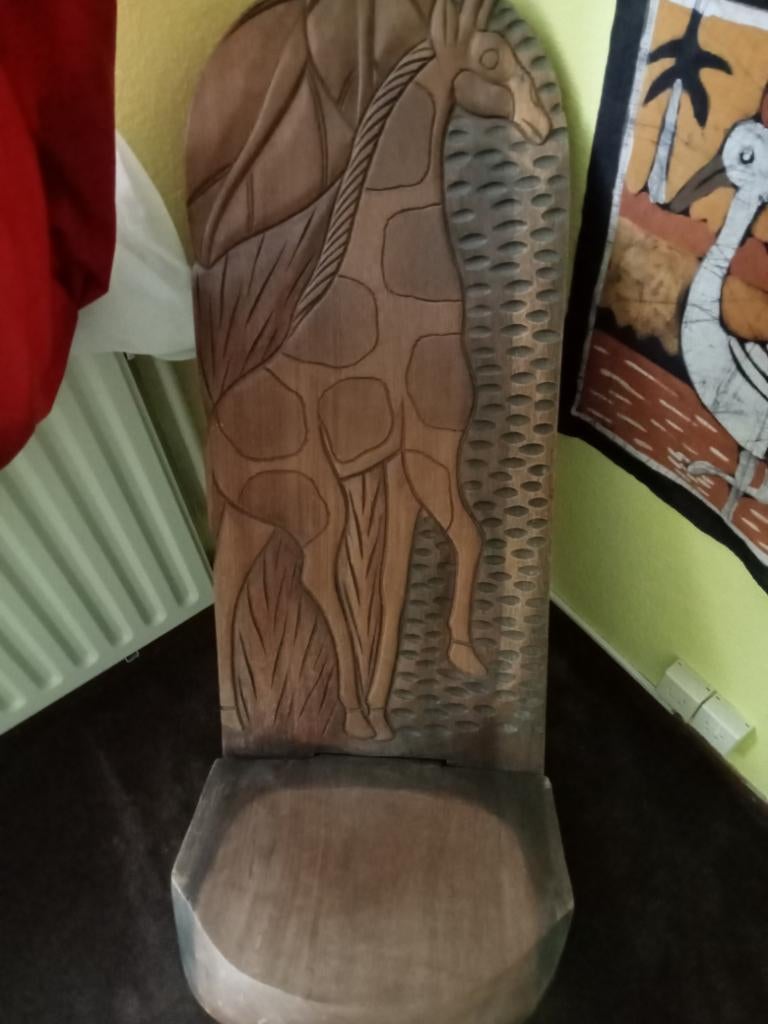 Afrikaanse stoel uit Senegal, Ophalen