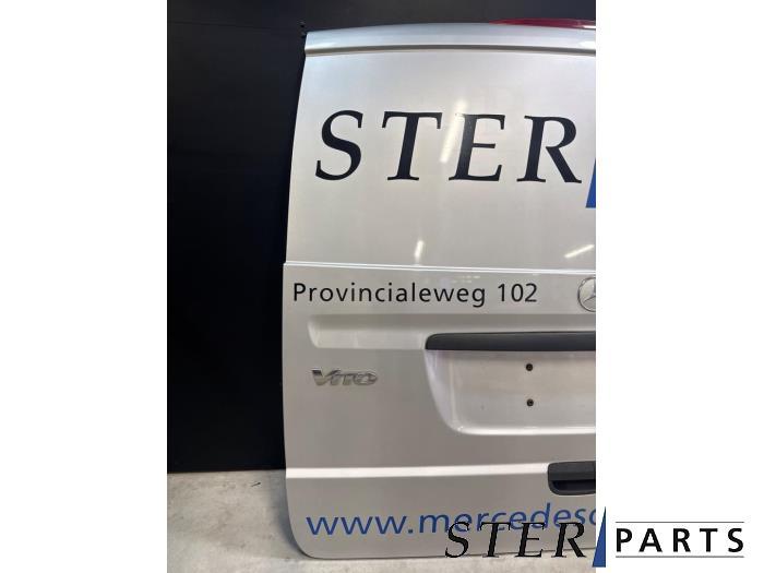 Achterklep van een Mercedes Vito (744), Auto-onderdelen, Carrosserie en Plaatwerk, Gebruikt, Ophalen of Verzenden, -, 3 maanden garantie