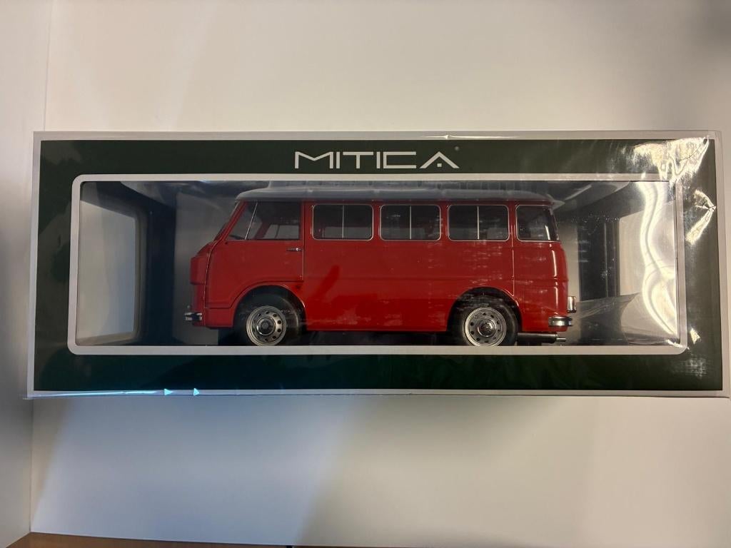 27688: Alfa Romeo F12 Minibus 1S - 1967 - Mitica 1:18, Overige merken, Auto, Viale Europa Unita snc, Zona Industriale, 64032 Casoli Di Atri