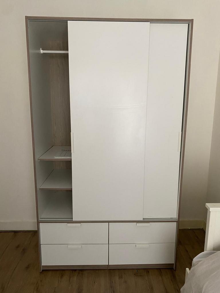 IKEA Trysil kledingkast met schuifdeuren en lades, 100 tot 150 cm, 200 cm of meer, Ophalen of Verzenden, Zo goed als nieuw