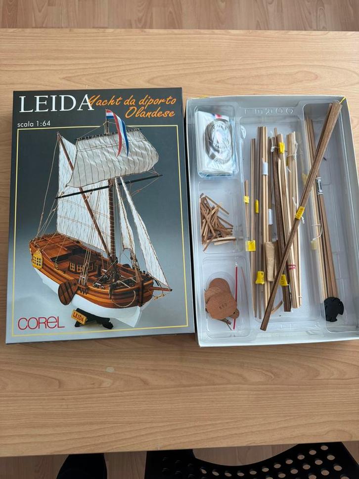 Leida Corel modelbouw, Hobby en Vrije tijd, Modelbouw | Boten en Schepen, Zo goed als nieuw, 1:50 tot 1:200, Overige merken, Ophalen of Verzenden