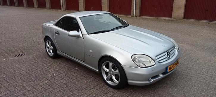 Mercedes-Benz SLK 2.3 Slk230 Kompr Roadster AUT 1997 Grijs, Auto's, Mercedes-Benz, Particulier, SLK, Benzine, Cabriolet, Automaat