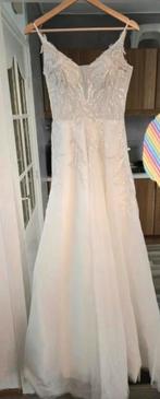 bruidsjurk met hoepel en sluier, Ophalen of Verzenden, Zo goed als nieuw, Wit, Trouwjurk