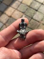 Kleine bronze adelaar op stierenkop Romeins bodemvondst, Antiek en Kunst, Antiek | Koper en Brons, Ophalen of Verzenden, Brons