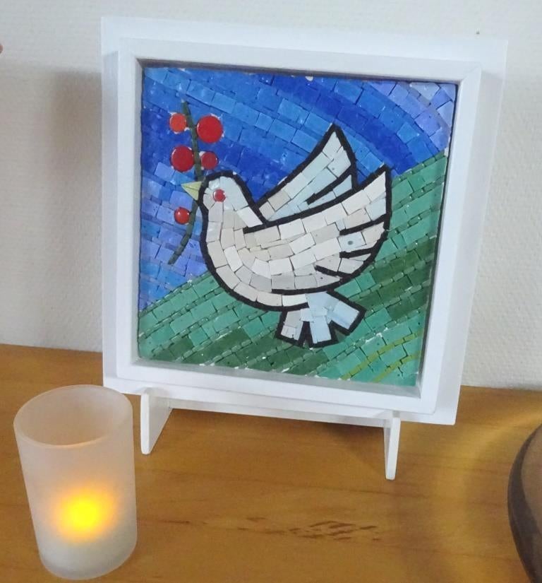 Klein Vredesduifje, van Smalti glas van Orsoni, Venetie, Overige typen, Glas, Ophalen of Verzenden, Handgemaakt