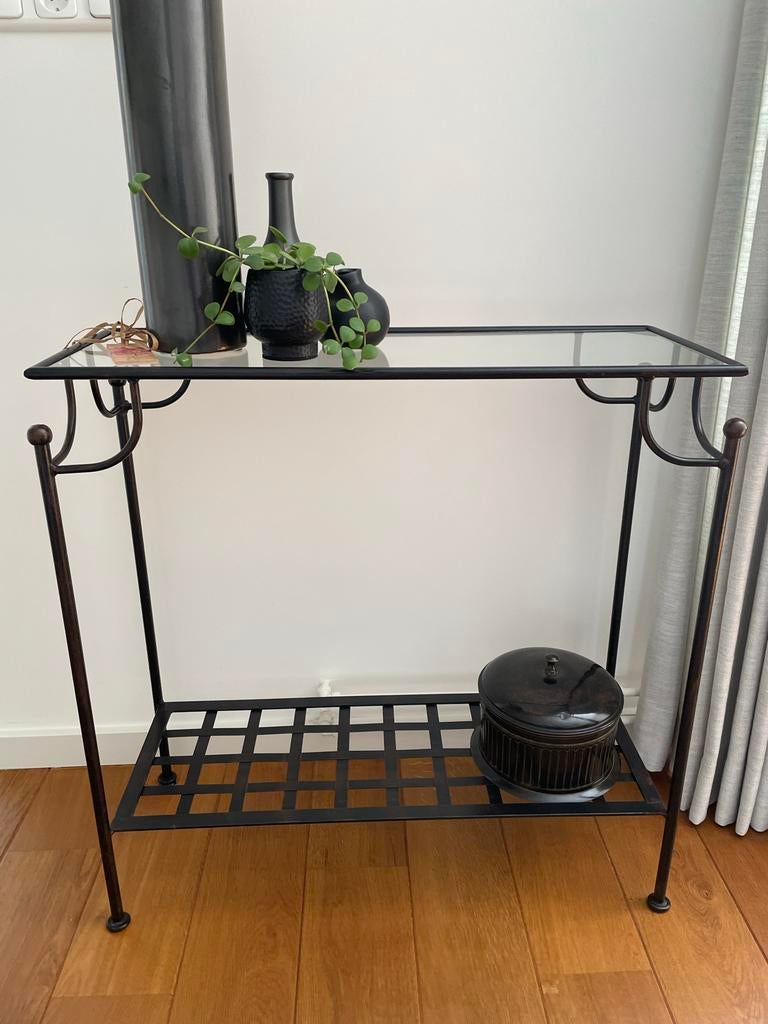 Smeedijzeren side table met glazen blad, Gebruikt, 50 tot 100 cm, Ophalen of Verzenden, Metaal