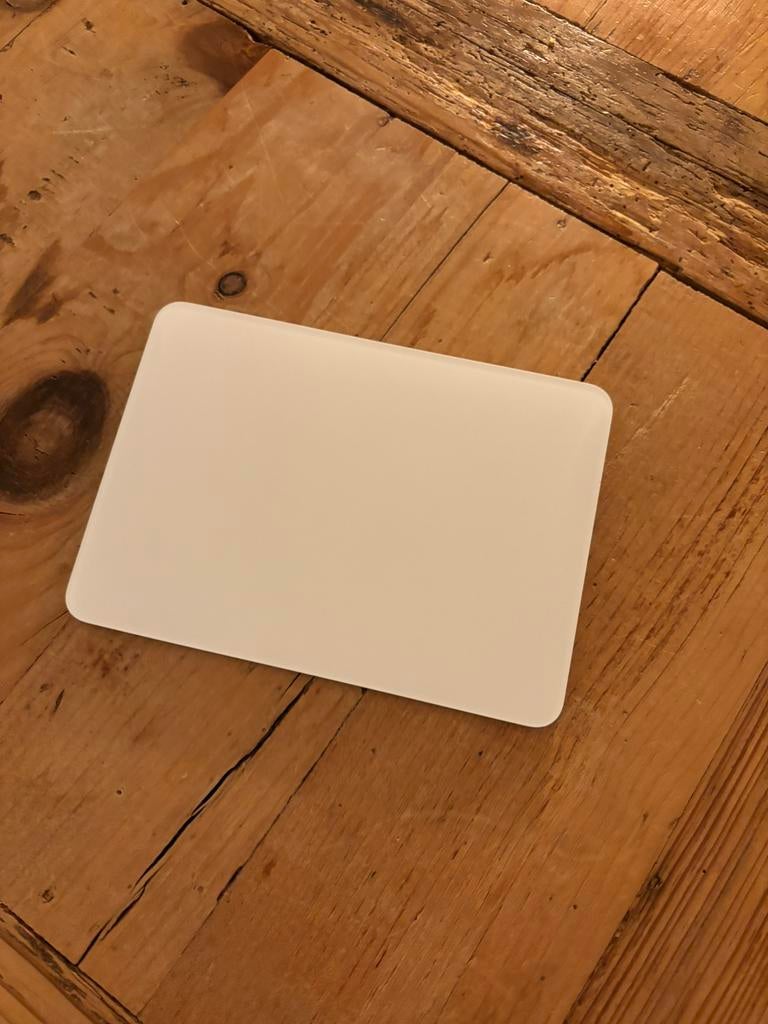 Apple Magic Trackpad, Computers en Software, Ophalen of Verzenden, Zo goed als nieuw