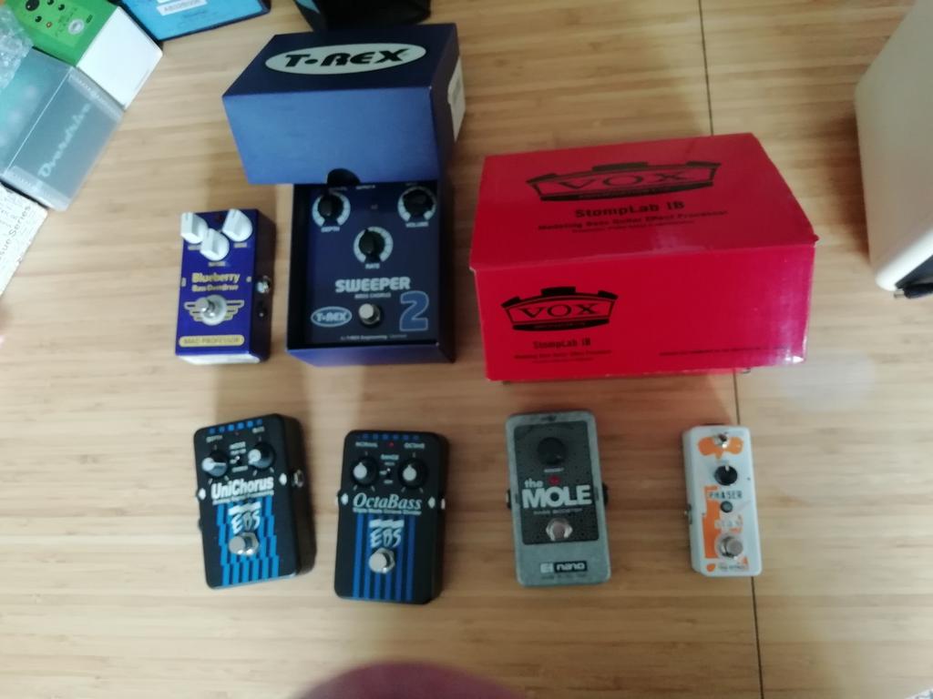 Bass Pedalen + Joyo Basgitaar Versterker - g, Ophalen, Zo goed als nieuw, Basgitaar, Minder dan 50 watt