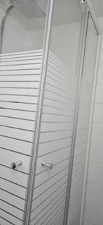 Douchewand met helder glas, Ophalen, Gebruikt, Met douche