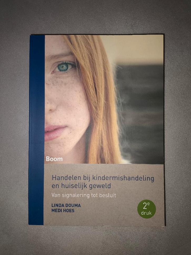 Boek: handelen bij kindermishandeling en huiselijk geweld, Boeken, Studieboeken en Cursussen, Zo goed als nieuw, HBO, Alpha, Ophalen