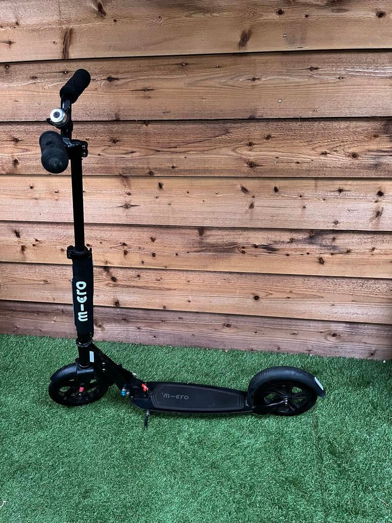 Micro step Suspension - 2-wiel vouwstep volwassenen (12+), Ophalen, Zo goed als nieuw, Gewone step