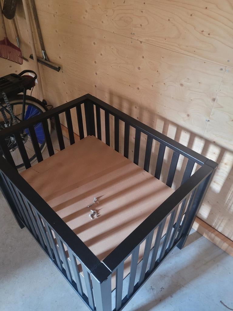 Box, Kinderen en Baby's, Ophalen, Zo goed als nieuw