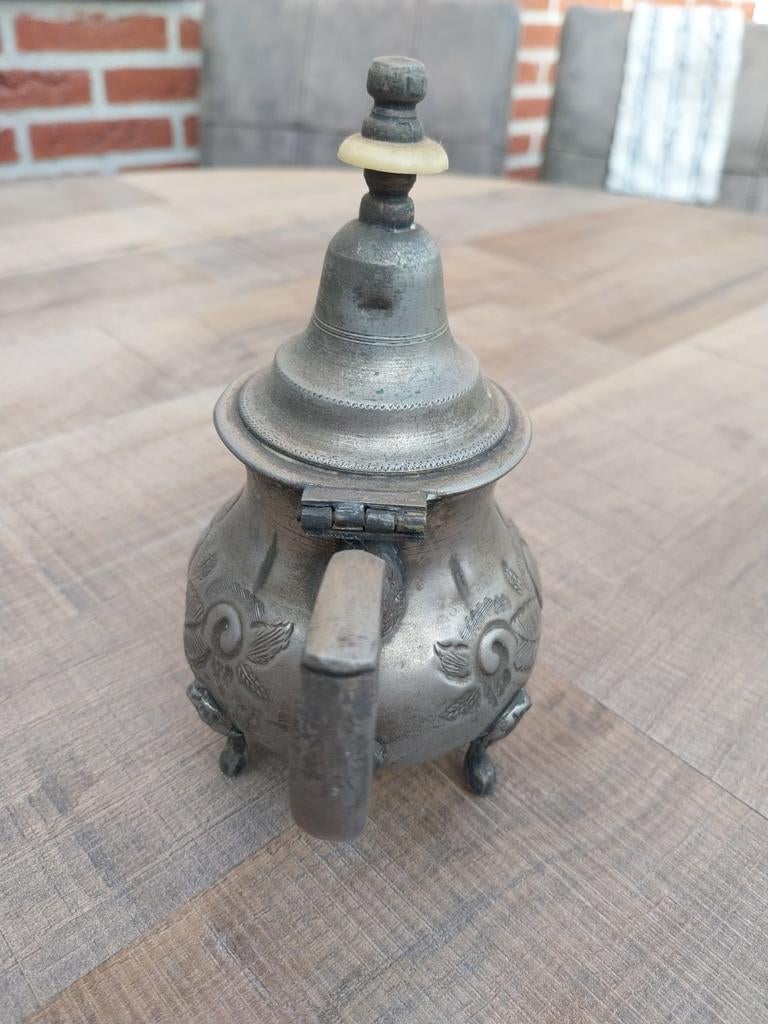 Antieke Marokkaanse theepot, handgemaakt, verzilverd, Ophalen of Verzenden