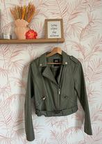 Legergroen nep leren jack, Ophalen of Verzenden, Zo goed als nieuw, Maat 38/40 (M), Groen