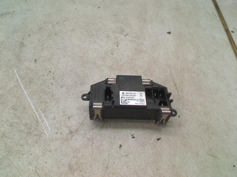 Kachelmotorregelaar Audi A4 (B8) (2008-06/2012-02) 8K0820521, Gebruikt, Auto-Union-Straße  1, Ingolstadt 85057, , Duitsland, Info@audi.de