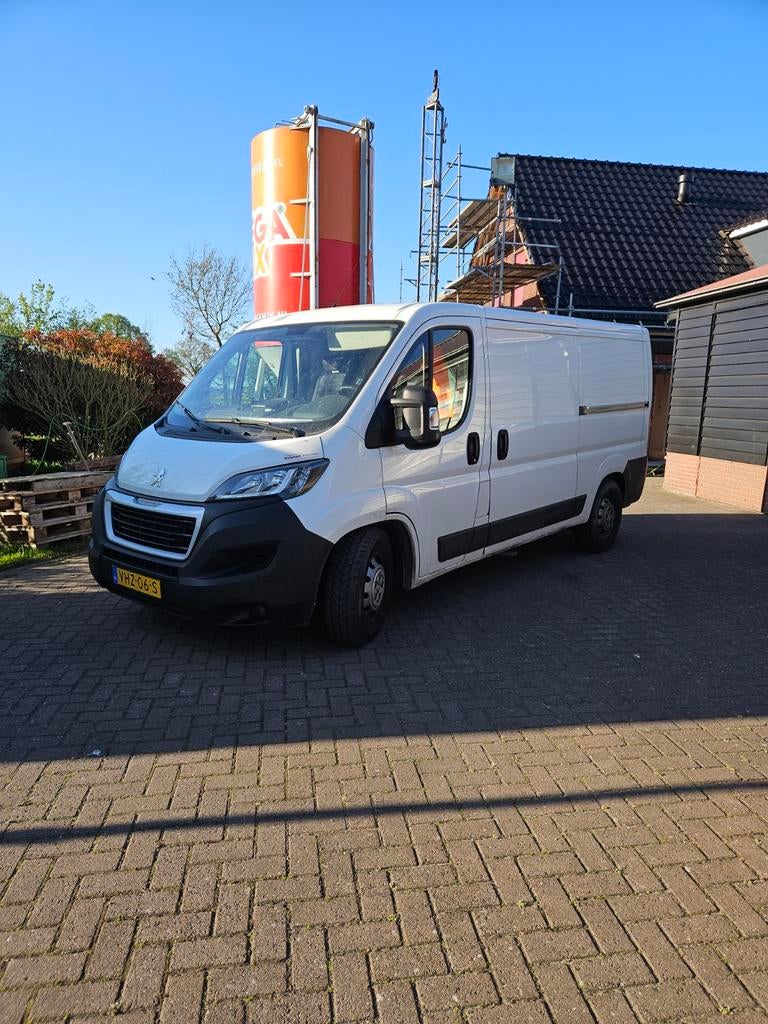 Rioolontstopper .ontstoppingsbedrijf schoonmaakbedrijf