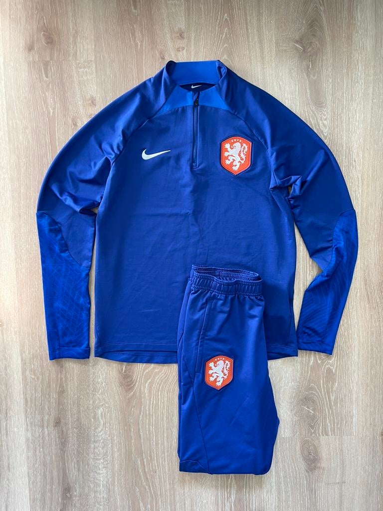 Nederlands elftal trainingspak Nike 22/23 maat 170/XS, Blauw, Ophalen of Verzenden, Zo goed als nieuw, Nike