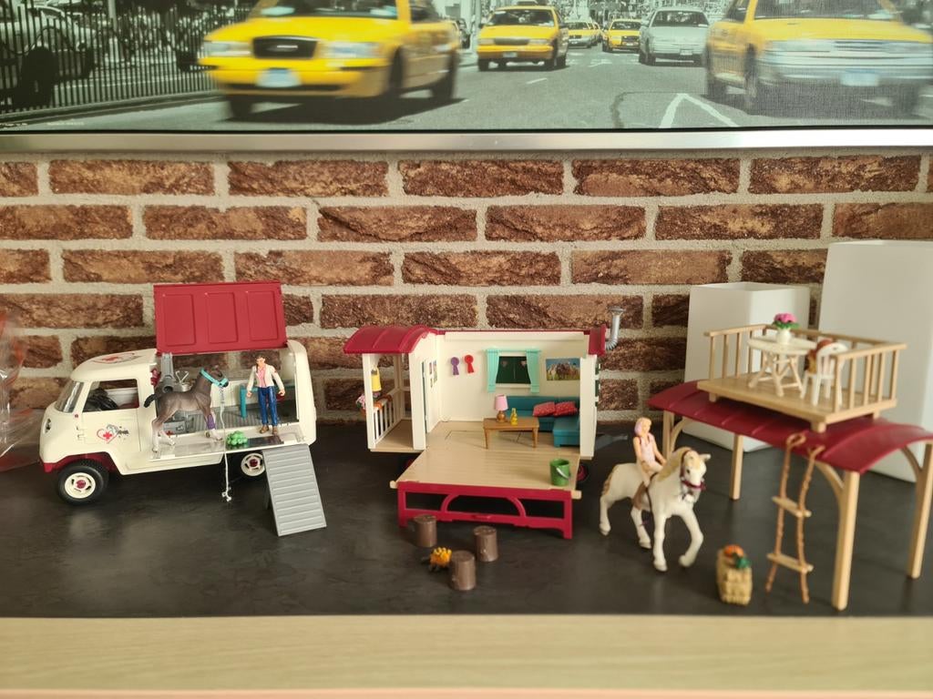 Schleich Woonwagen en Dierenarts Set, Ophalen of Verzenden, Gebruikt, Jongen of Meisje