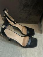 Zwarte hakken alleen gedragen voor gala, Kleding | Dames, Schoenen, Zwart, Ophalen of Verzenden, Zo goed als nieuw, Schoenen met hoge hakken