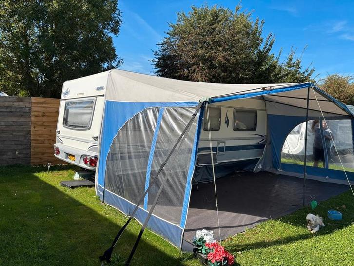Fendt Topas 560 caravan met voortent/luifel, Caravans en Kamperen, Caravans, Particulier, tot en met 4, Rondzit, Fendt, Luifel