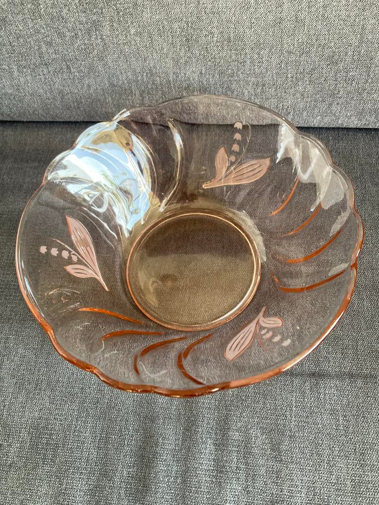 Vintage zalm  Roze Glazen Schaal met  lelietjes-van-dalen, Ophalen of Verzenden