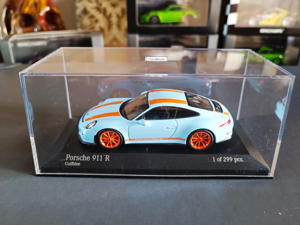 Porsche 911R gulf blauw/ Oranje 1:43 Minichamps, Ophalen, Nieuw, Auto, MiniChamps