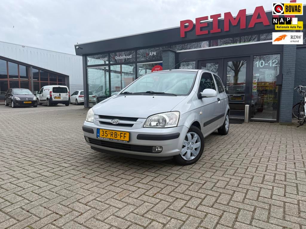 Hyundai Getz 1.3i Dynamic, 4 cilinders, 1006 kg, Bedrijf, Grijs
