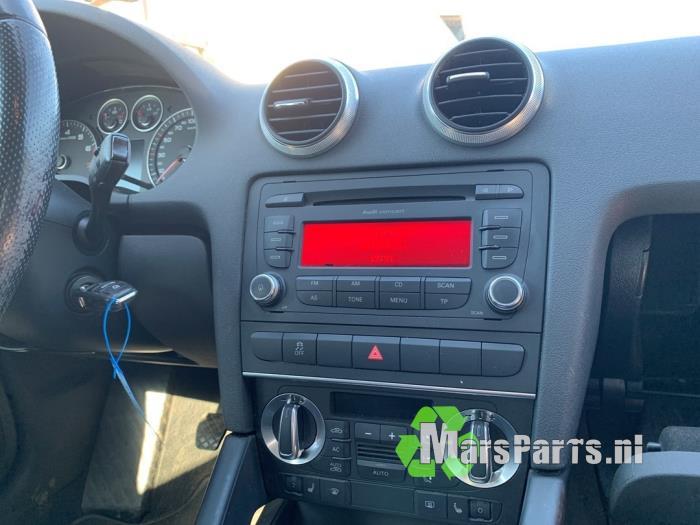 Kachel Bedieningspaneel van een Audi A3, Auto-onderdelen, Gebruikt, -, -, -