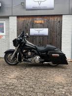 HARLEY-DAVIDSON ELECTRA GLIDE CLASSIC FLHTC (bj 2013), 2 cilinders, 1690 cc, Particulier, Meer dan 35 kW