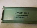 1955 Dinky Toys 794 LOADING RAMP FOR PULLMORE CARTRANSPORTER, Ophalen of Verzenden, Gebruikt, Bus of Vrachtwagen, Dinky Toys