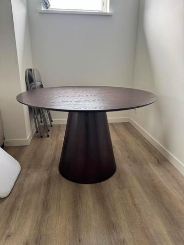 Japandi Eettafel 120cm - Walnoothout beschikbaar voor biedingen