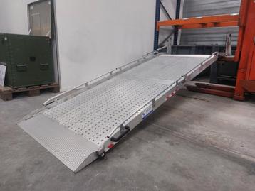 Altec oprijplaat bus inbouw plaat rijplaat 100 breed rijvlak beschikbaar voor biedingen