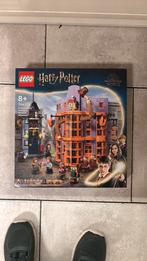 LEGO 76422 Harry Potter – Weasleys’ Wizard Wheezes, Ophalen of Verzenden, Zo goed als nieuw