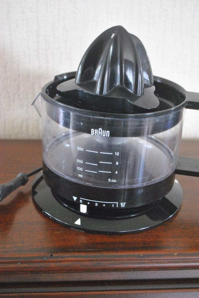 Fruitpers, Braun, Witgoed en Apparatuur, Juicers, Gebruikt, Elektrisch, Ophalen of Verzenden