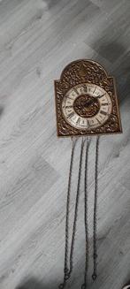 Antieke comtoise pendule, Ophalen