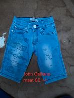 Korte spijkerbroek 'John Galliano' maat 80 €5, Ophalen of Verzenden, Zo goed als nieuw, Jongetje, Broekje