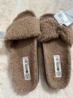 Bruine sandalen met wol  maat 40 nieuw, Ophalen of Verzenden, Nieuw, Bruin, Sandalen of Muiltjes