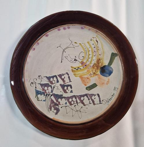Keramische wandplaat Gilbert Portanier gesigneerd (1975), Antiek en Kunst, Antiek | Keramiek en Aardewerk, Ophalen