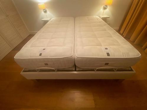 Treca de Paris elektrisch verstelbaar bed, Huis en Inrichting, Slaapkamer | Bedden, Zo goed als nieuw, Tweepersoons, 160 cm, 200 cm