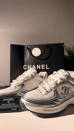 Elegante Chanel Sneakers - Nieuwstaat, Kleding | Dames, Schoenen, Verzenden, Zo goed als nieuw, Wit, Sneakers of Gympen